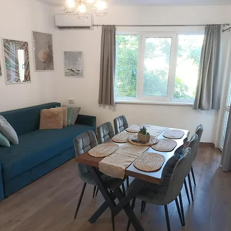Apartament Lighthouse Parking Included